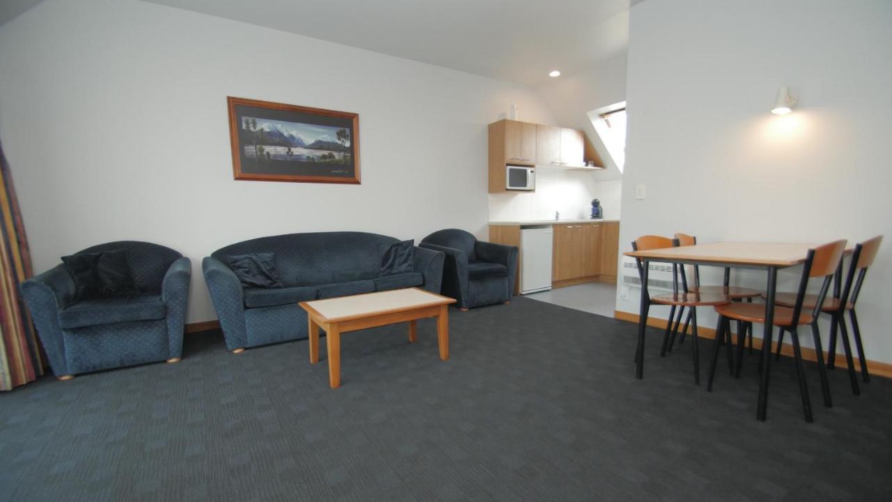 Asure Christchurch Classic Motel & Apartments Экстерьер фото