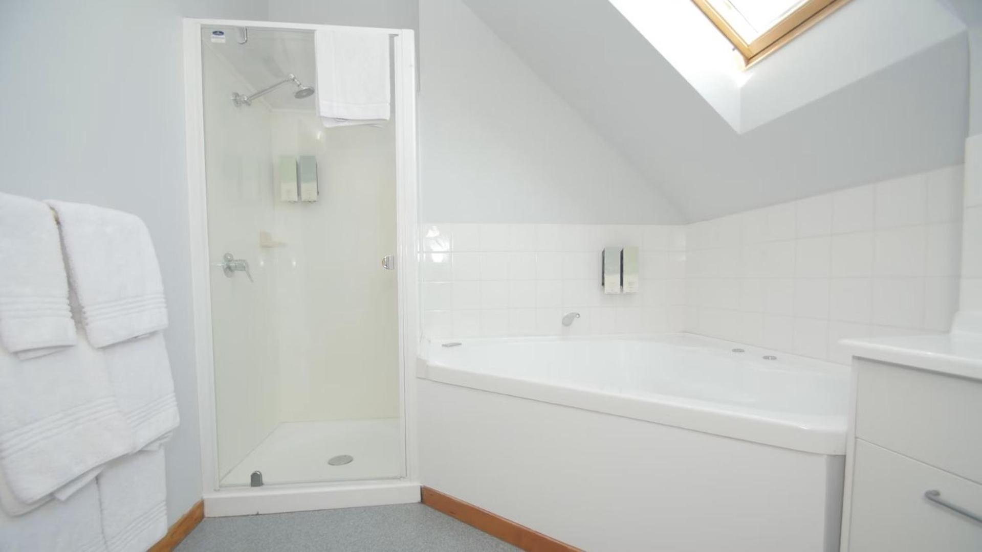 Asure Christchurch Classic Motel & Apartments Экстерьер фото